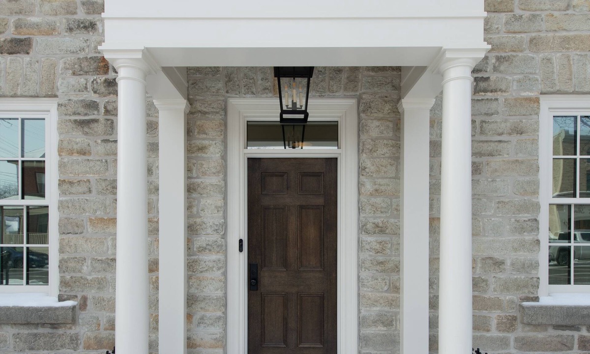 Perth House | Restored stonehouse in the heart of Perth.