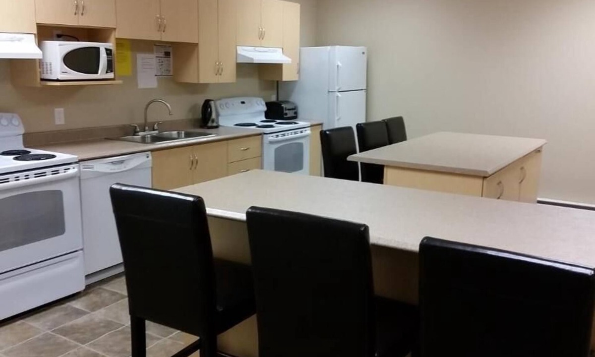 Clarenville Hotel | Riverview Suites