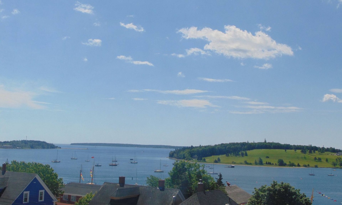 Lunenburg Waterfront Apartment | Seaside Harbour View Apartment