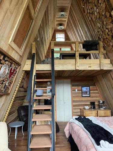 Powell River Ski Chalet | Shannaghs Sweet Escape