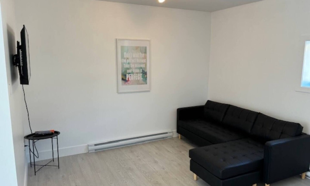 Loretteville Apartment | Simple and cozy