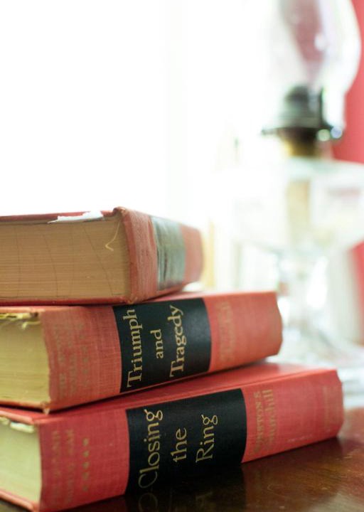 Dauphin Bed & Breakfast | Sir Edgar House B&B