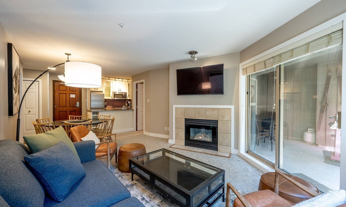 Upper Village Condo | Ski-in/out | Pool, hot tub, gym | BBQ | Fireplace