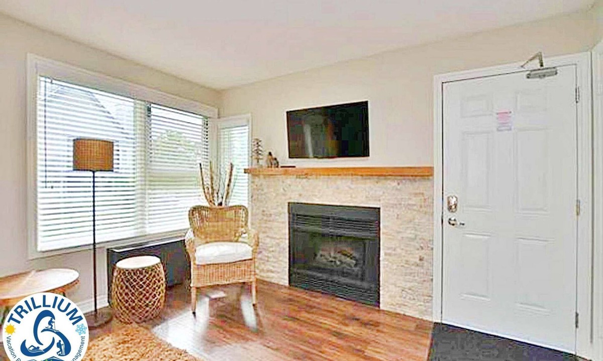 Craigleith Condo | Ski-in/Ski-out Cozy Studio at North Creek Resort