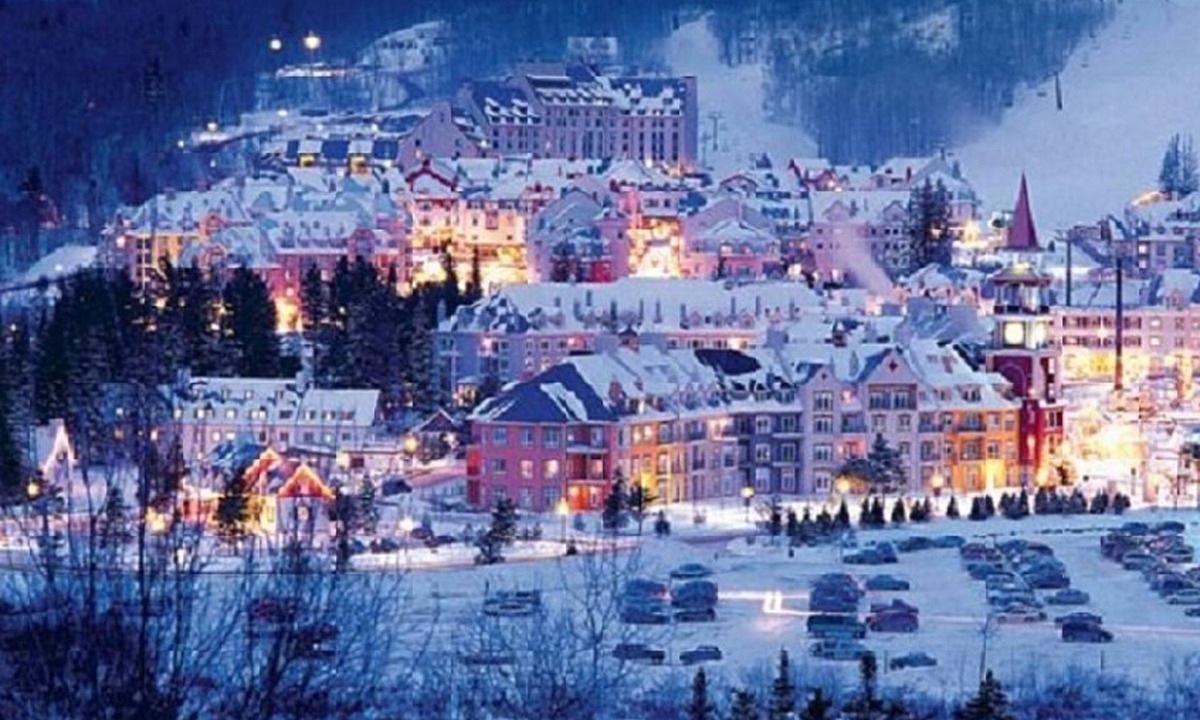 Mont-Tremblant Pedestrian Village Ski Chalet | Ski In-Ski Out Chalet In The Heart Of The Mont Tremblant Village.