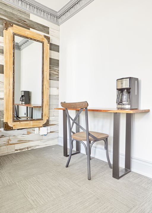 Church and Wellesley Apartment | Sonder | The Wellesley | Intimate Room + Courtyard