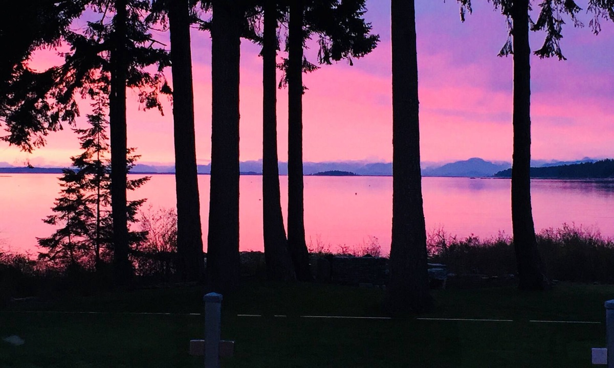 Buckley Bay House | Spectacular Waterfront Home. Breathtaking ocean views.
