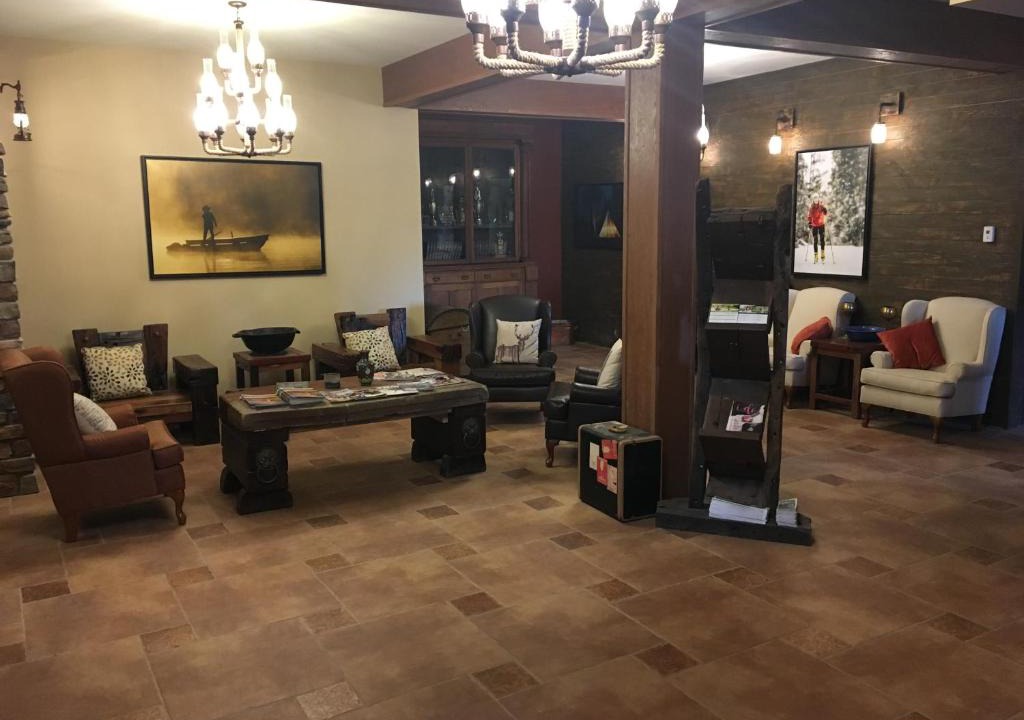 108 Mile Ranch Cabin | Spruce Hill Resort & Spa