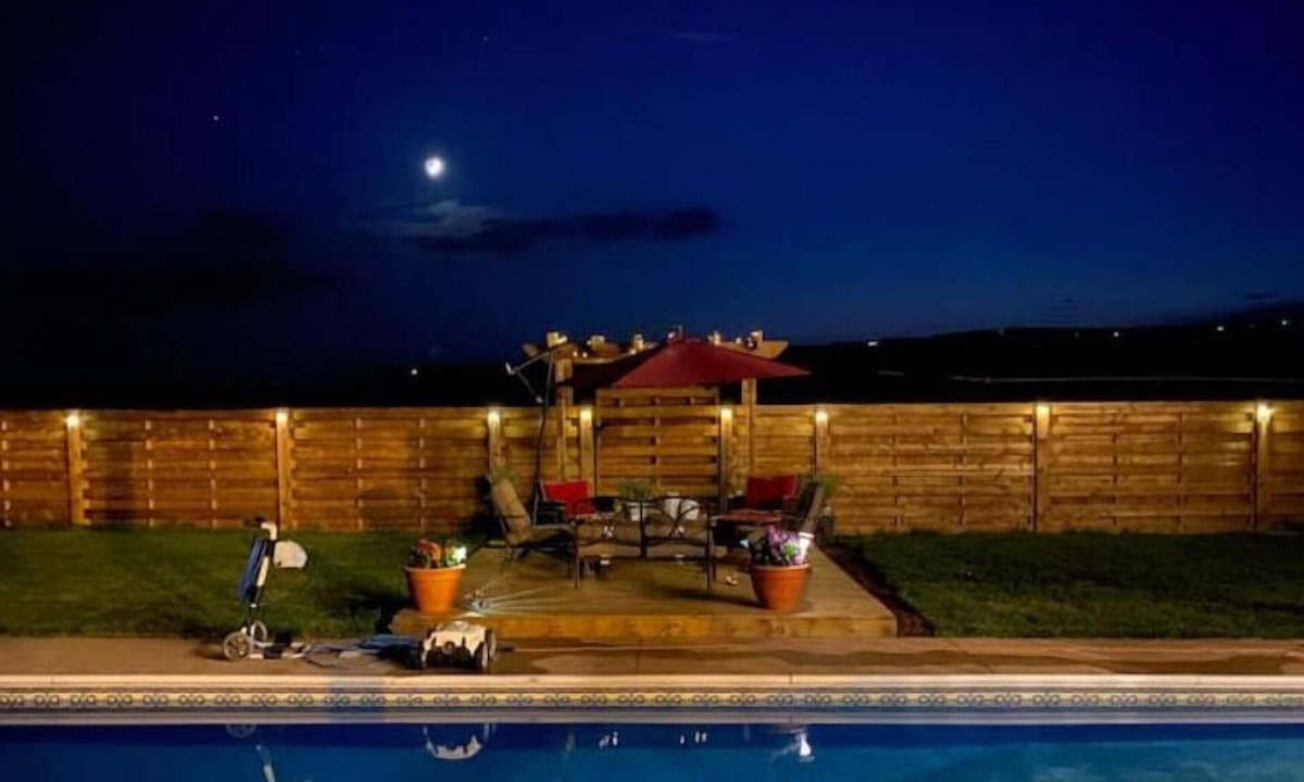 Kings County House | Stunning Ranmoor Lodge attached to Ranmoor House in Sheffield Mills/Canning