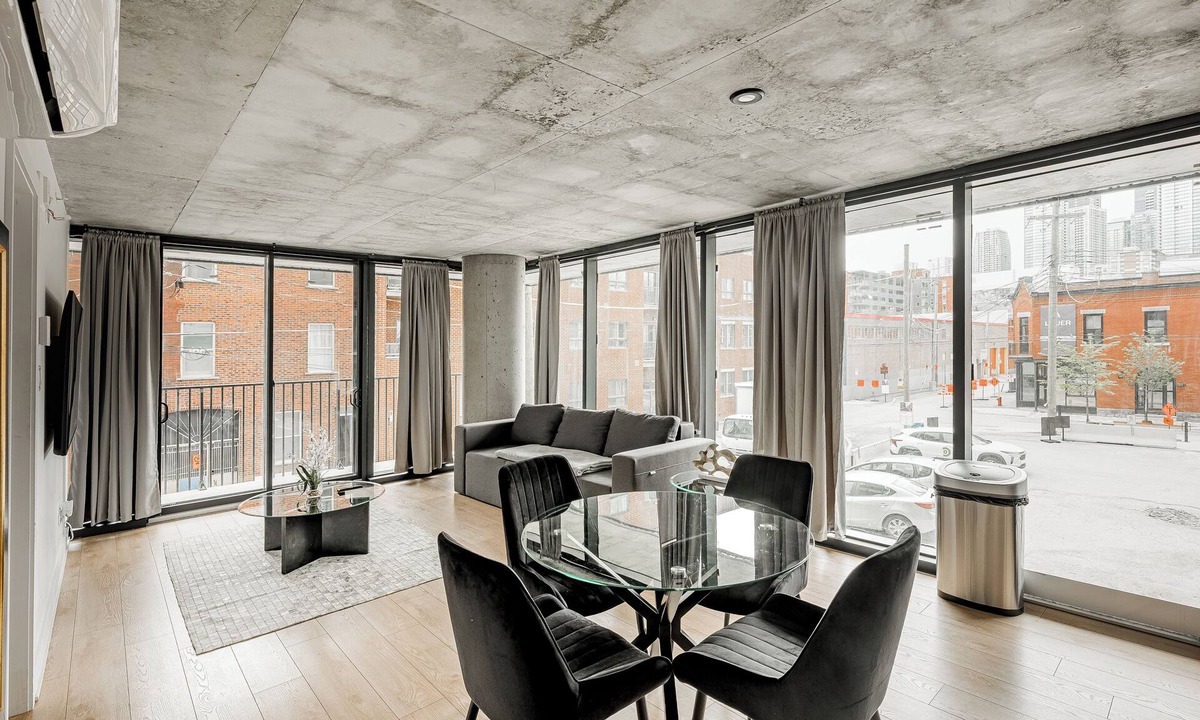 Pointe-Saint-Charles Condo | Stylish 2BR Apartment in Griffintown - Modern, Bright & Central