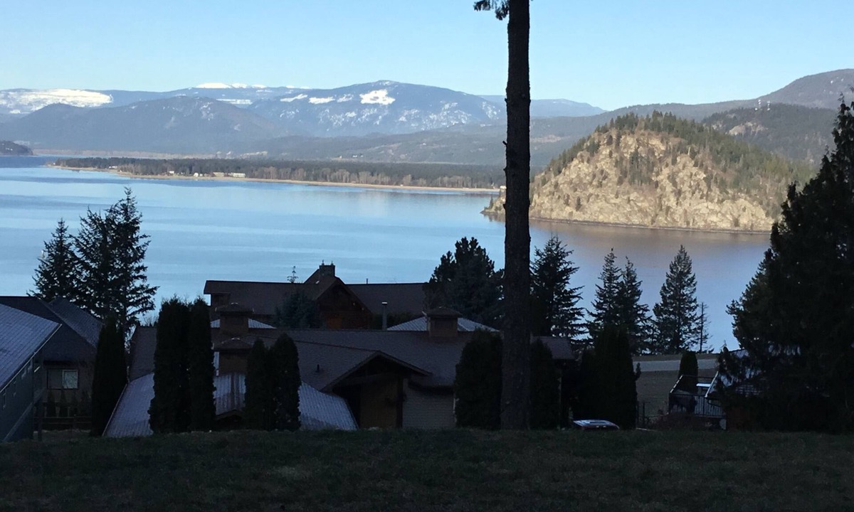 Blind Bay House | Sweet Suite Views: 1 Bedroom Suite/Sweeping Lake View/Nearby Beaches/Sunsets.
