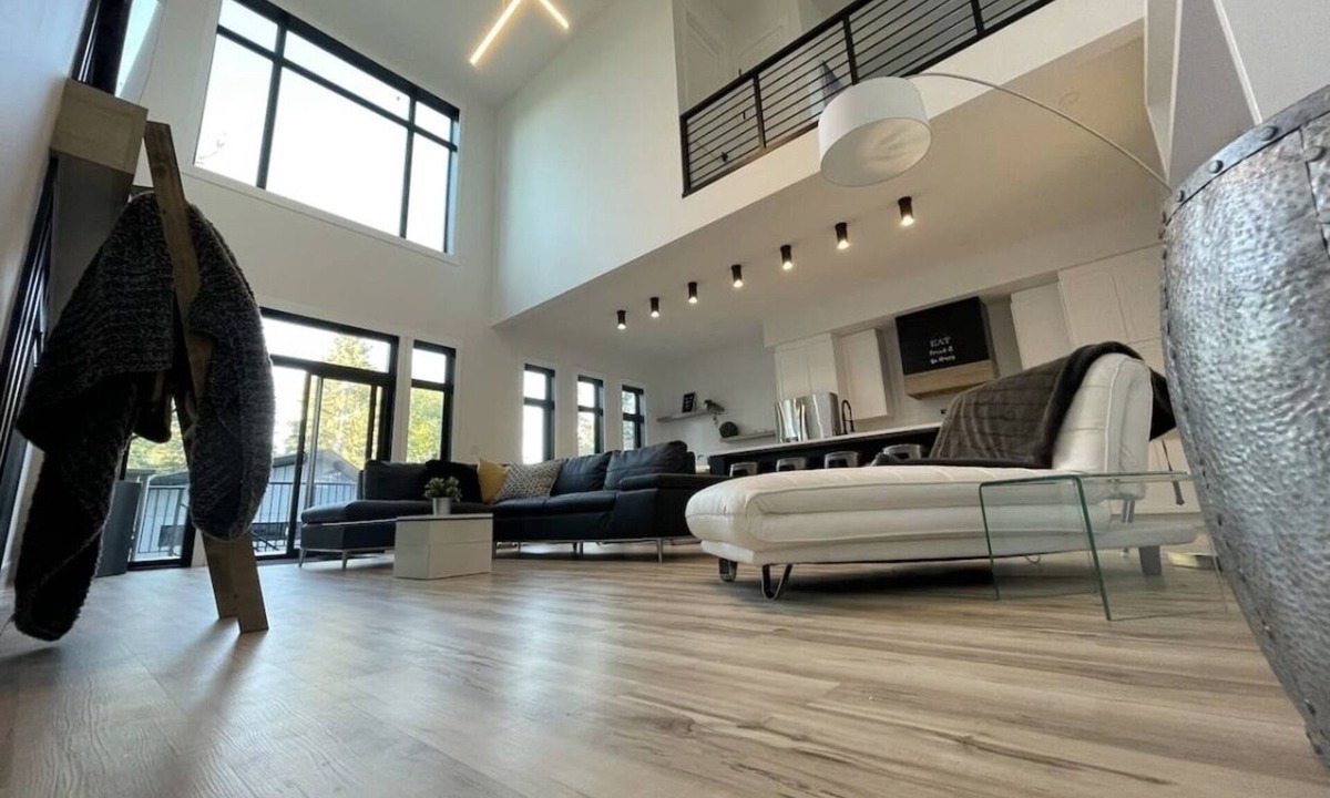 Markerville House | Sylvan Newest Luxury Lake House
