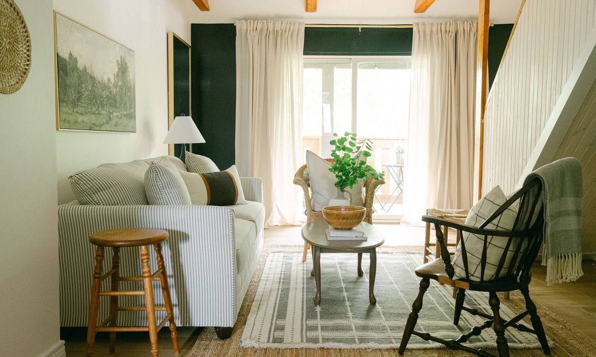 St. Davids Apartment | The Black Forest Wiley Loft Suite 3, downtown St. Davids