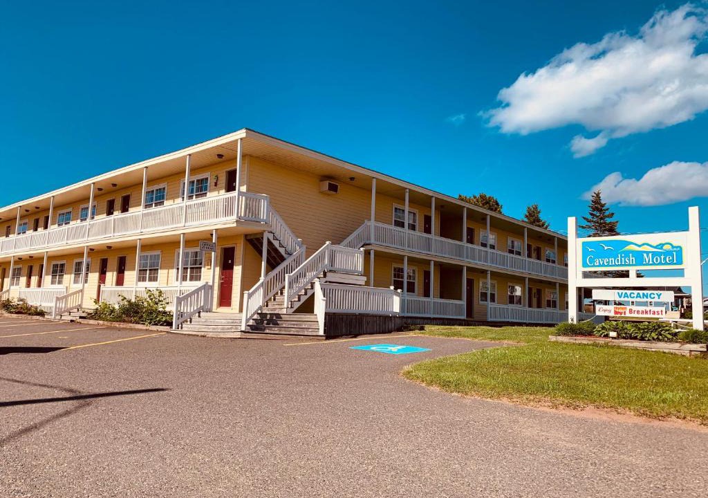 Green Gables Hotel | The Cavendish Motel