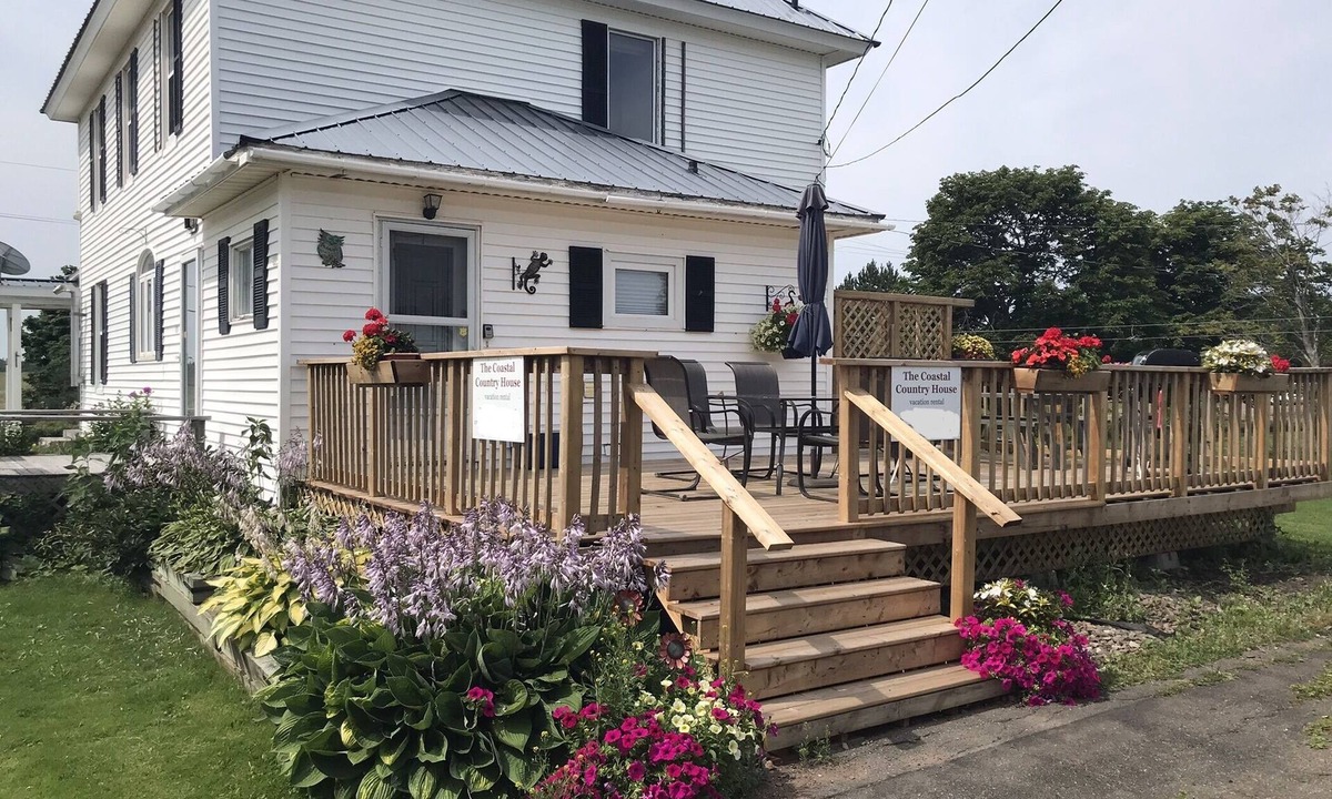 Cape Tormentine Other | The Coastal Country House- in NB, just a few walking min. from the sandy beach