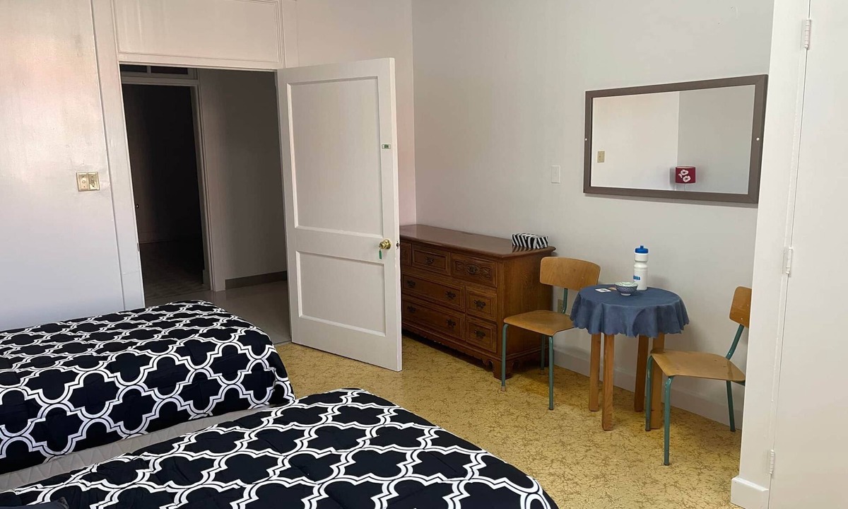 Sainte-Anne-des-Monts Hostel | The Couvent, 234 - chambre 2 lits simple