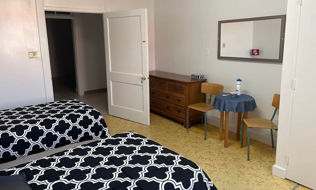 Sainte-Anne-des-Monts Hostel | The Couvent, 234 - chambre 2 lits simple