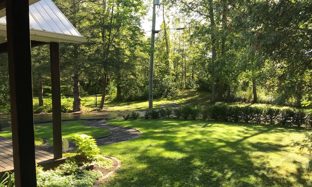 Quinte West House | The Lodge at Richardson Point