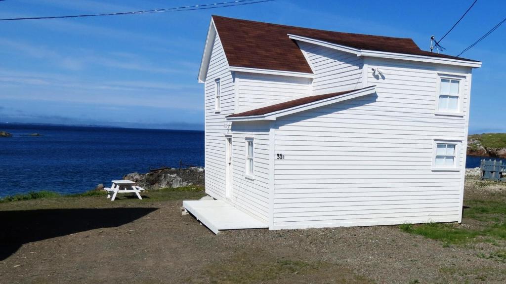 Fogo House | The Old Salt Box Co. - Aunt Glady's