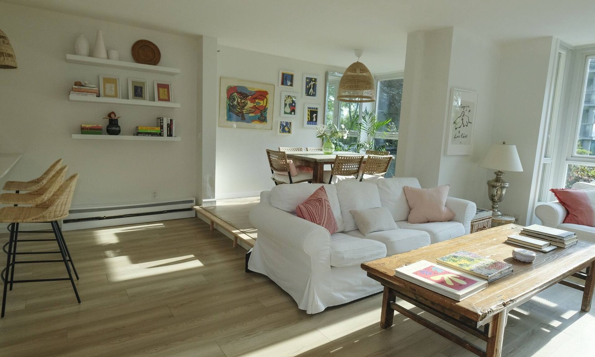 Downtown Vancouver Condo | Tranquil Oasis in Yaletown