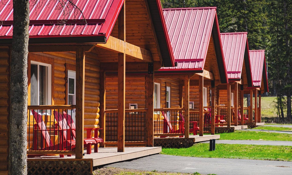 Jasper East Cabin | Triple Bedroom Unit in the Mountain