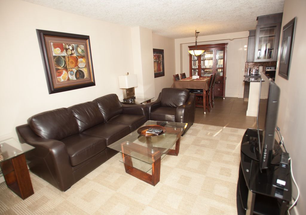Connaught Apartment | Uptown 2B02 - 2 Bedroom - Calgary, Alberta