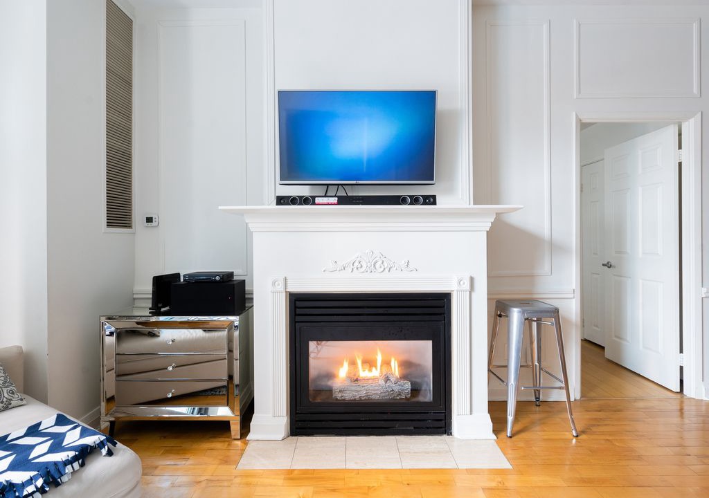 Church and Wellesley Other | Urban Chic Downtown 2BR steps to Wellesley subway