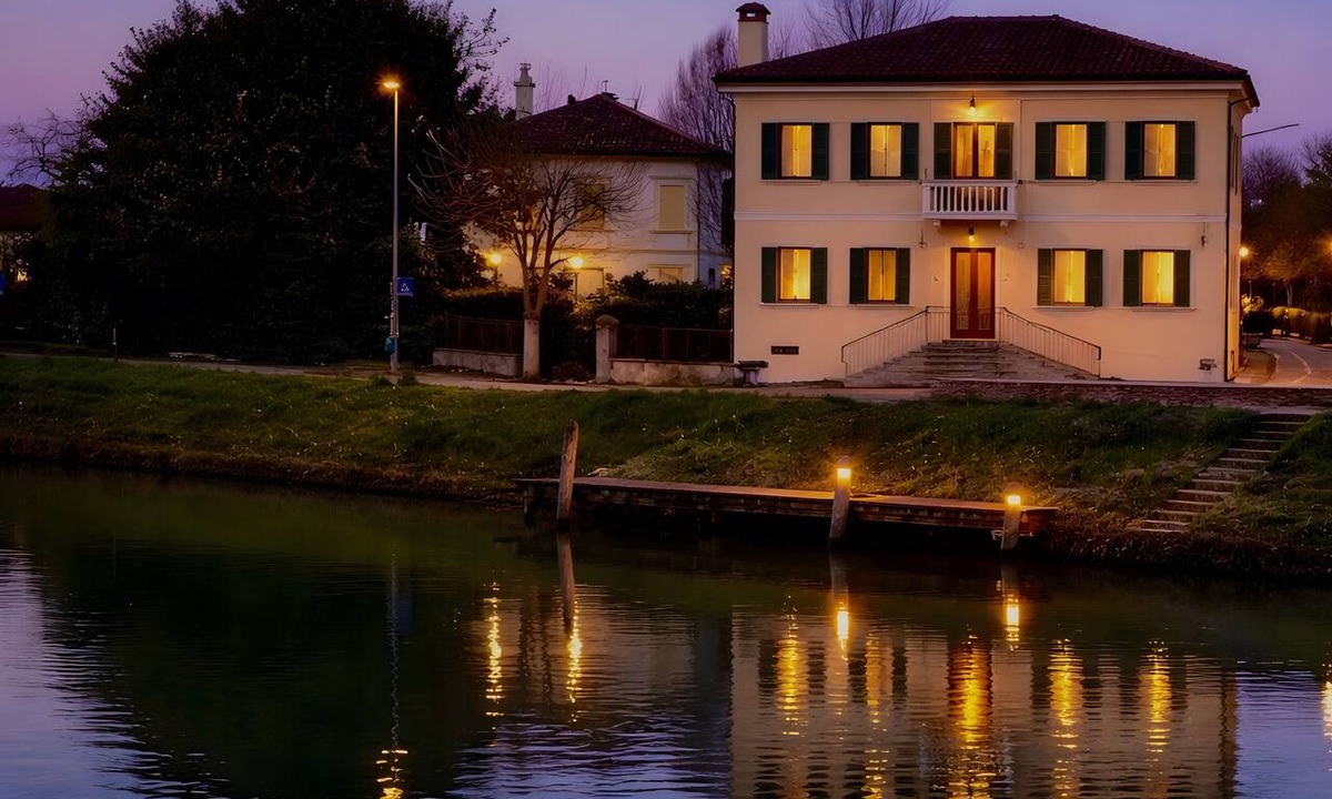 Dolo Apartment | 'Villa Venezia' Apartment with Private Terrace, Wi-Fi and Air Conditioning