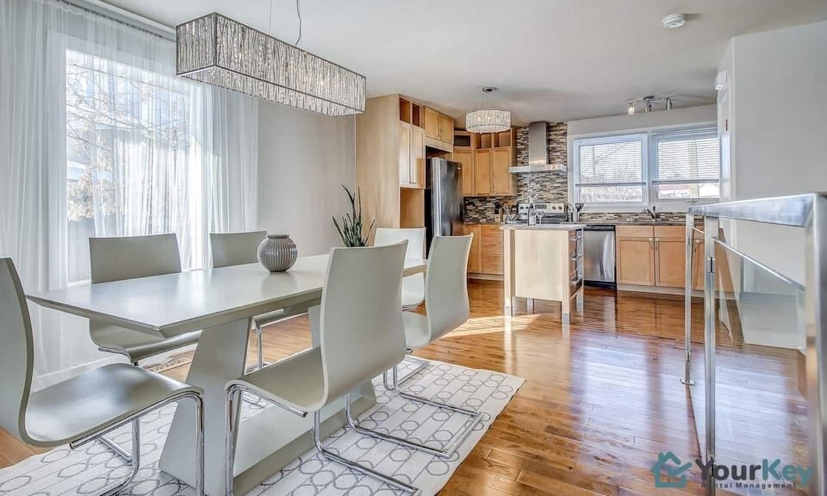Lake Bonavista House | Welcome to Lovely Lake Huron