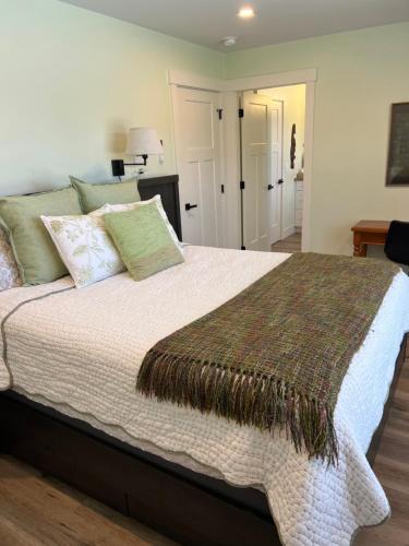 Regional District of Nanaimo Apartment | Wellington House