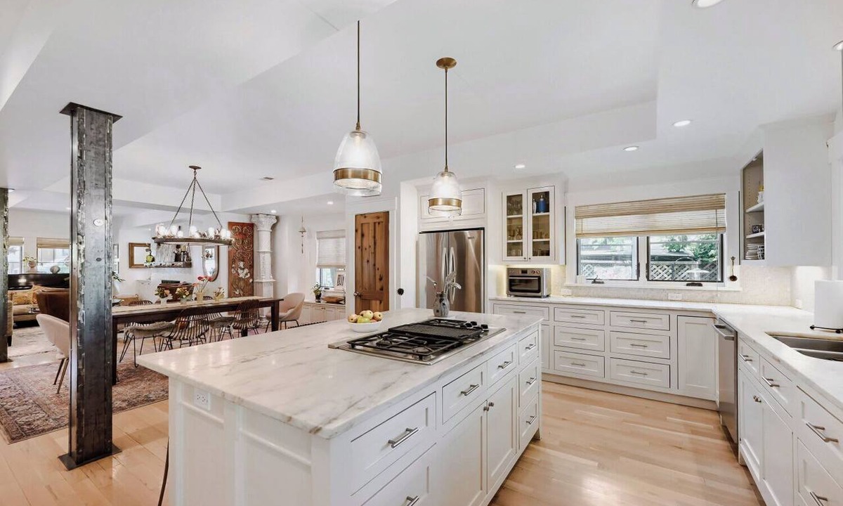 Lower Arapahoe House | West Boulder 5 BDR Gem on Boulder Creek