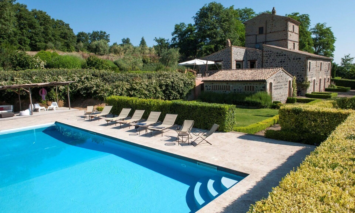 Porano Villa | Wonderful private villa for 10 guests with WIFI, private pool, A/C, TV and patio