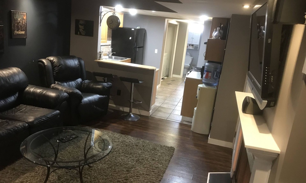 McMillan Apartment | Your home away from home
