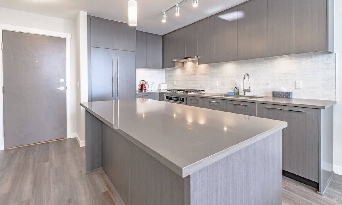 Richmond City Centre Apartment | Zodiac Palace Richmond 2BD+2BATH penthouse high ceiling #4