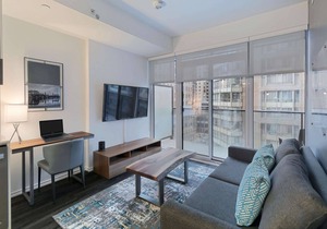 1 Bedroom/1 Bathroom Suite