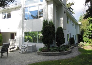#102 Mysty Woods Garden Suite - 2 Bedroom