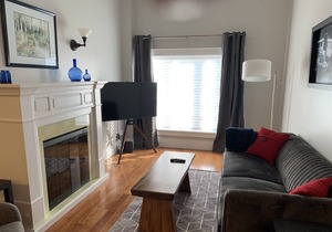 #127 Quadra St - 1 Bedroom Condo in Downtown Heritage Building