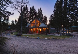 #140 Three Bedroom Chalet