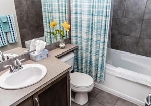 2 Bed 2 Bath Corner Unit Overlooking Pool #501
