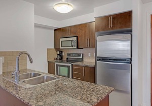 2 Bedroom/2 Bathroom Suite