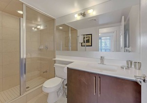 2 Bedroom/2 Bathroom Suite
