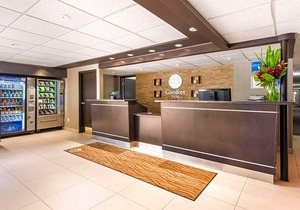 2-Star Hotel ∙ Comfort Inn Airport West