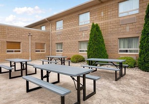 2-Star Hotel ∙ Days Inn by Wyndham Leamington