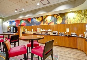 2-Star Hotel ∙ Fairfield Inn & Suites by Marriott Guelph