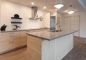 201 - Downtown Wolfville Boutique Apartment