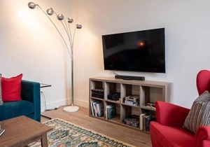 202 - Wolfville Main Street 2-Bed Suite with Patio