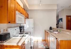 2BR | Granite Court | Steps from Whistler Village | Private Balcony w/BBQ | Secure Parking