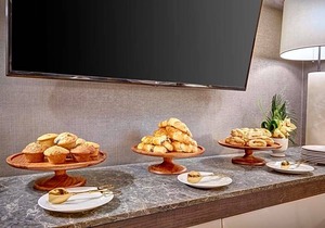 3-Star Hotel ∙ Town Inn Suites