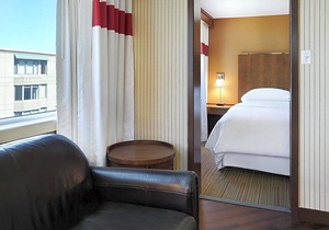 3-Star Hotel ∙ Four Points by Sheraton Halifax