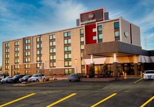 3-Star Hotel ∙ Best Western Plus Toronto North York Hotel & Suites
